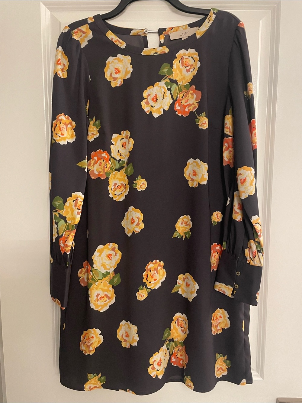 Loft Ladies Dress, Size Medium